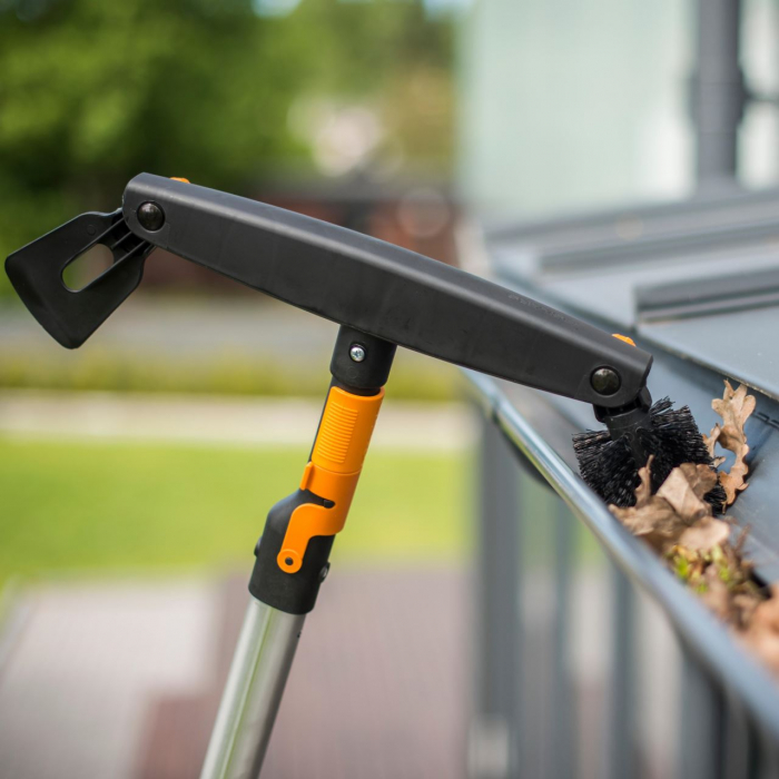 Curatator de jgheaburi Fiskars QuikFit, 340 mm, 340 g [6]