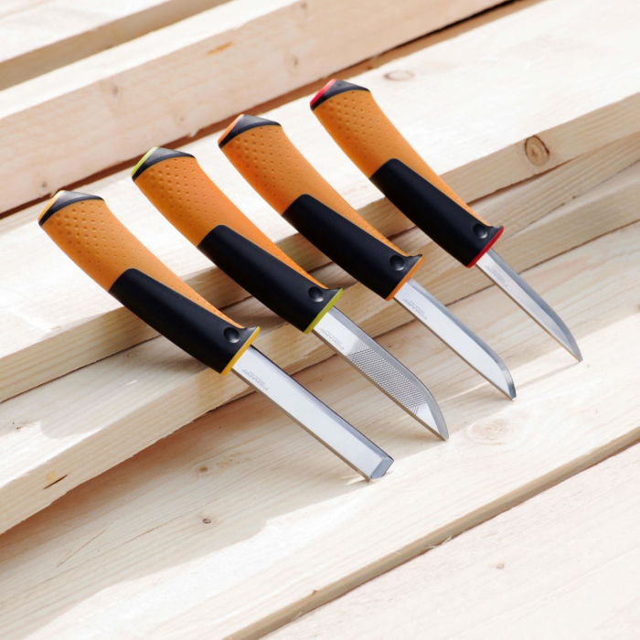 Cutit universal Fiskars, cu ascutitor [6]