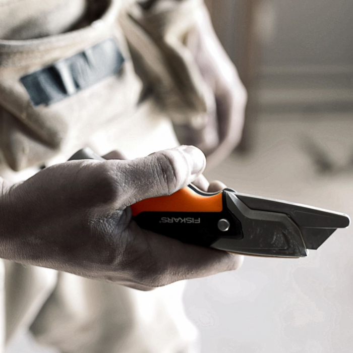 Cutit utilitar cu lama trapezoidala Fiskars CarbonMax, 1027222, 182 mm, 200 g [13]