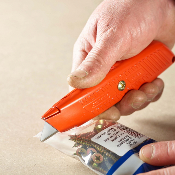 Cutter Stanley cu lama retractabila, 155 mm [2]