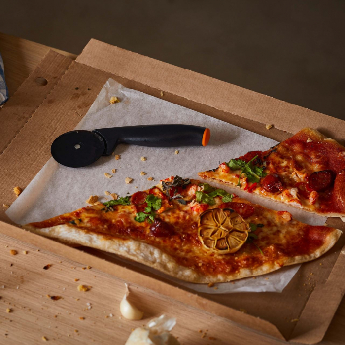 Feliator pentru taiat pizza Fiskars Functional Form, 260 mm, 50 g [5]