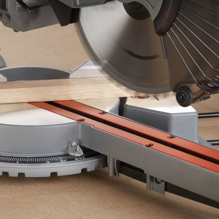 Fierastrau circular Black&Decker, BES700, 1600 W, 216 mm [6]