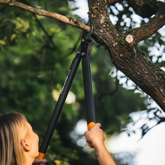 Foarfeca pas cu pas pentru ramuri groase Fiskars PowerGear  L74, M [2]