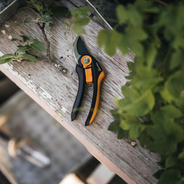 Foarfeca pentru gradina pas cu pas Fiskars Plus (P541) [8]