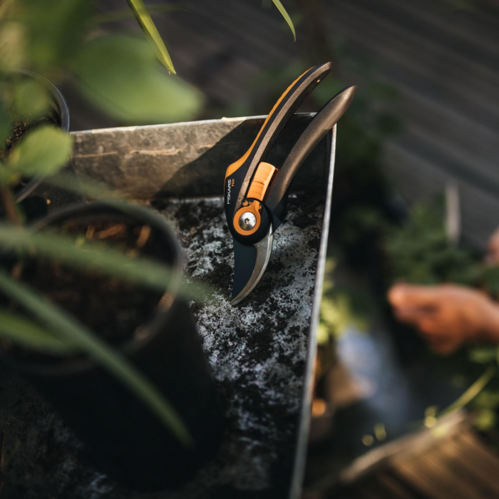 Foarfeca pentru gradina pas cu pas Fiskars Plus (P541) [7]