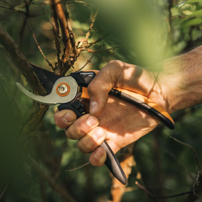 Foarfeca pentru gradina pas cu pas Fiskars Solid (P341) [2]