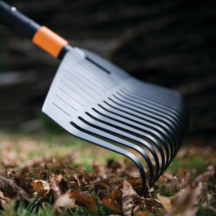 Grebla pentru frunze Fiskars QuikFit, 415 mm, 320 g [4]