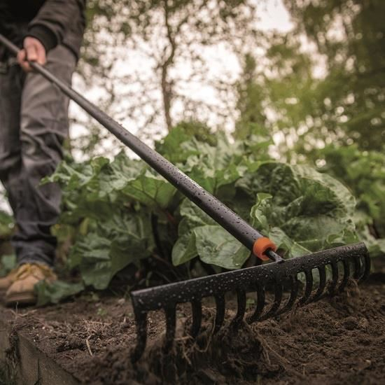 Grebla pentru sol Fiskars Solid, 156 cm, 620 g [2]