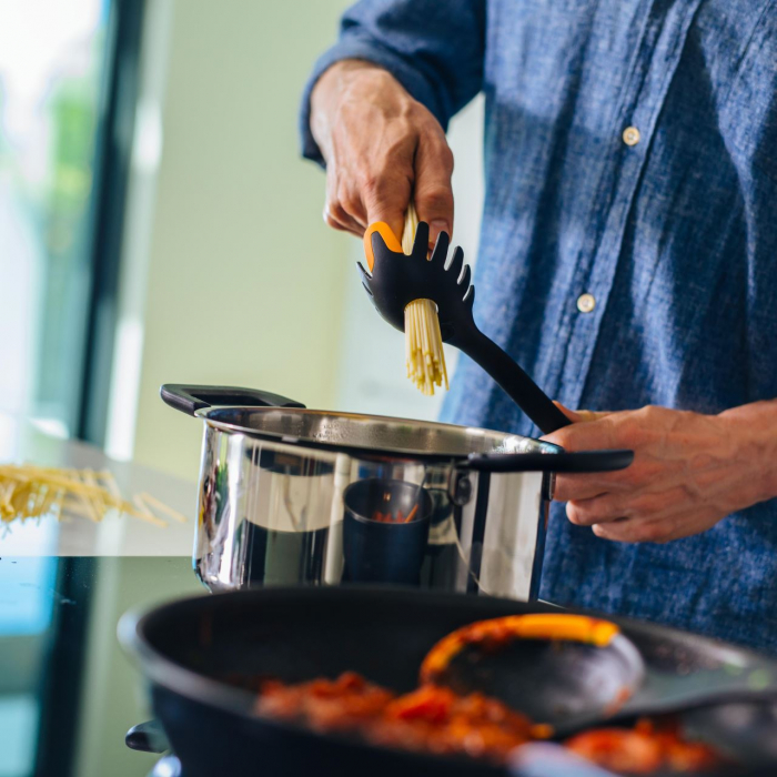 Lingura pentru paste Fiskars Functional Form, 364 mm, 70 g [8]