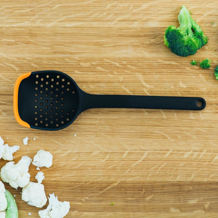 Lingura perforata Fiskars Functional Form [3]