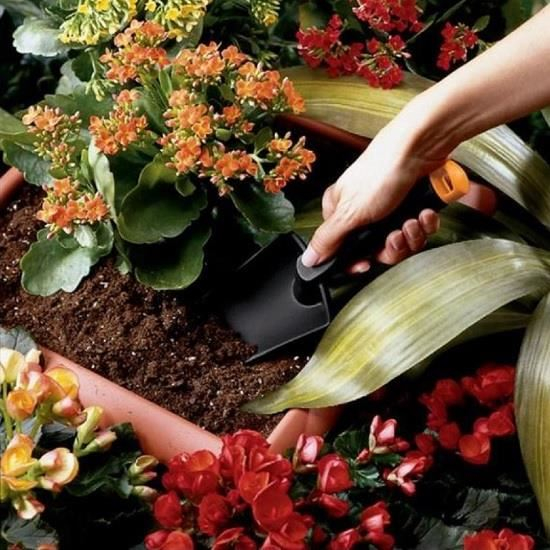 Plantator Fiskars Solid TM, 291 mm, 80 g [3]