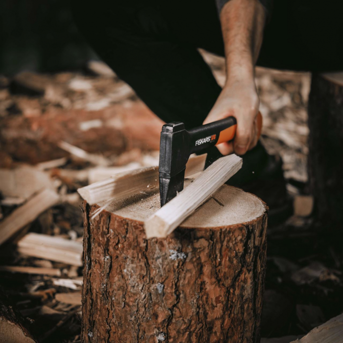 Topor pentru camping Fiskars X7, XS, 385 mm, 640 g [9]