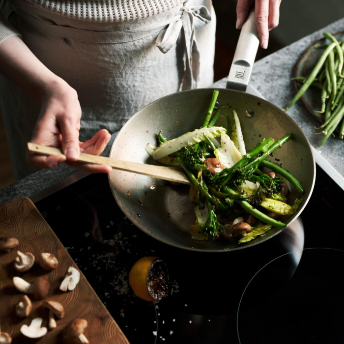 Wok din inox Fiskars Norden, Ø 28 cm [4]