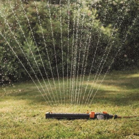 Apersor oscilant Fiskars, buton on/off [4]