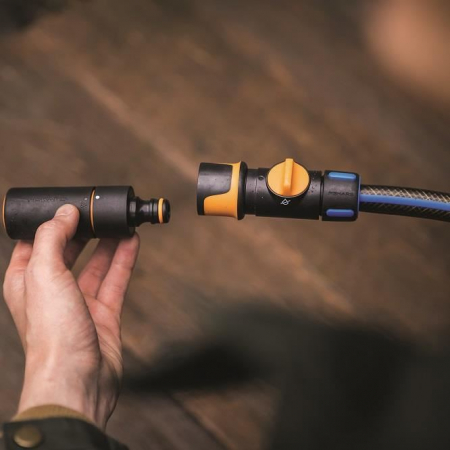 Conector ON/OF furtun de gradina Fiskars, 13-15 mm (1/2"-5/8'') [2]