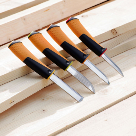 Cutit universal Fiskars, cu ascutitor [5]