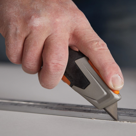 Cutit utilitar cu lama retractabila trapezoidala Fiskars CarbonMax, 1027223, 177 mm, 171 g [6]