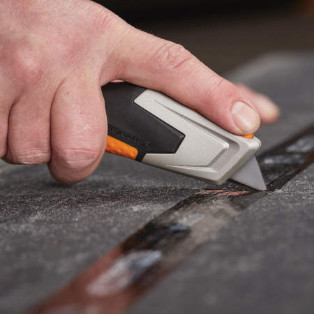 Cutit utilitar cu lama retractabila trapezoidala Fiskars CarbonMax, 1027223, 177 mm, 171 g [8]