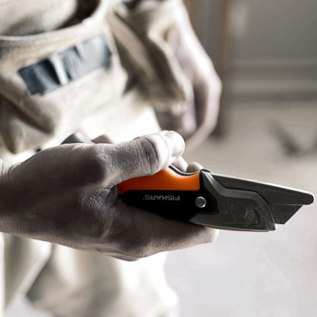 Cutit utilitar cu lama trapezoidala Fiskars CarbonMax, 1027222, 182 mm, 200 g [12]