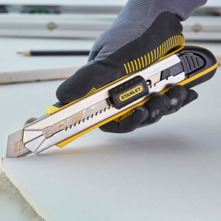 Cutter Stanley FatMax, 18 mm, 6 lame incluse [3]