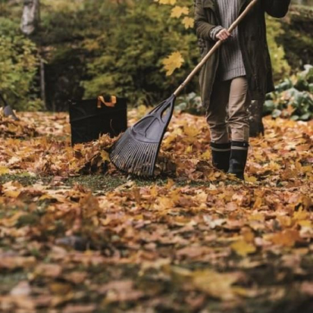 Grebla pentru frunze Fiskars XL, 1735 mm, 900 g [1]