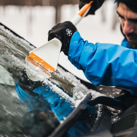 Perie si racleta pentru gheata Fiskars SnowXpert 670 mm, 221 g [3]