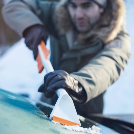 Perie si racleta pentru gheata Fiskars SnowXpert 670 mm, 221 g [9]