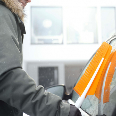Perie si racleta pentru gheata Fiskars SnowXpert 670 mm, 221 g [5]