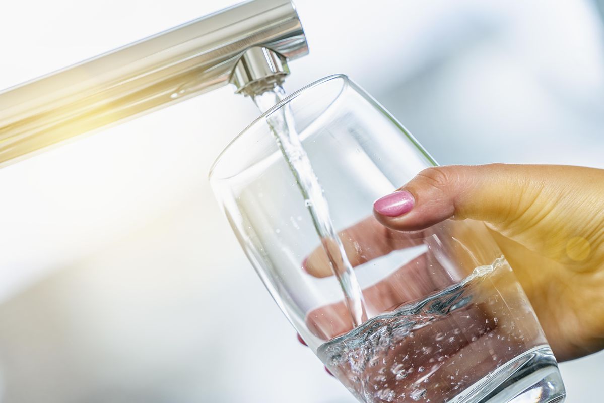5 lucruri la care sa fii atent inainte de a cumpara un filtru de apa