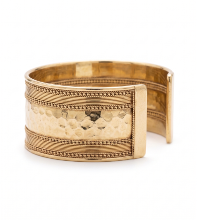 Brățară Cuff din Alamă Aurie – Textură Ciocanită, Handmade [2]