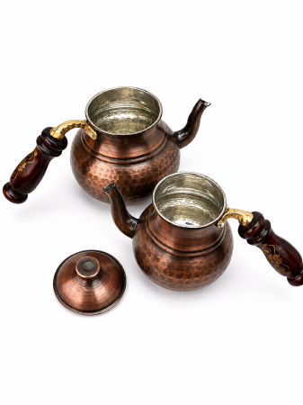 Antique меден чайник [3]