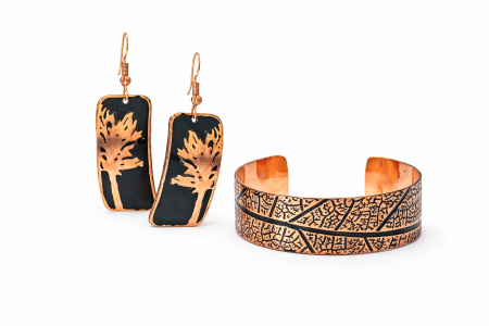 Bijuterii din cupru - Set bijuterii Burn din cupru – Brățară reglabilă și cercei cu design ars
