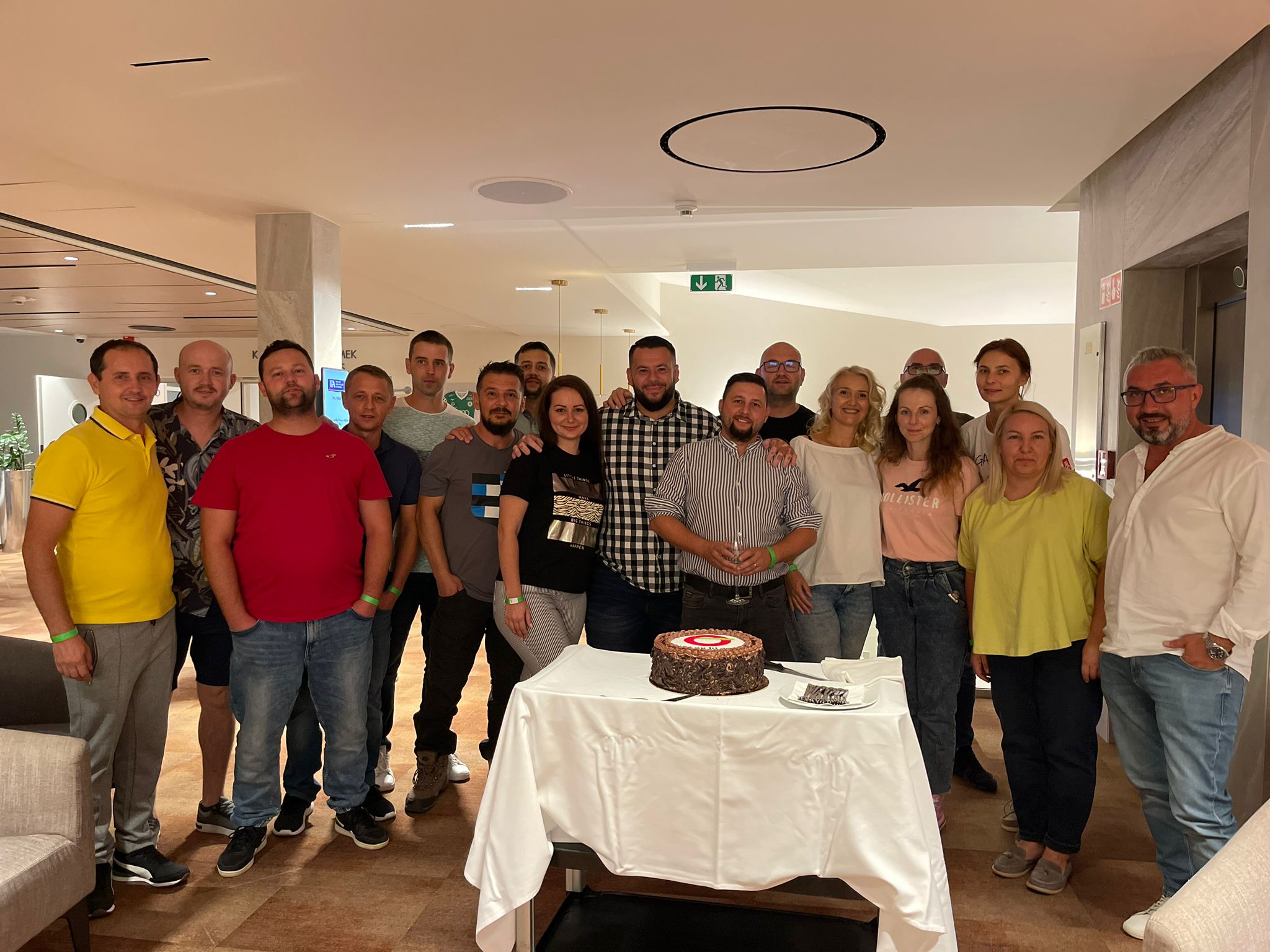 Team building aniversar