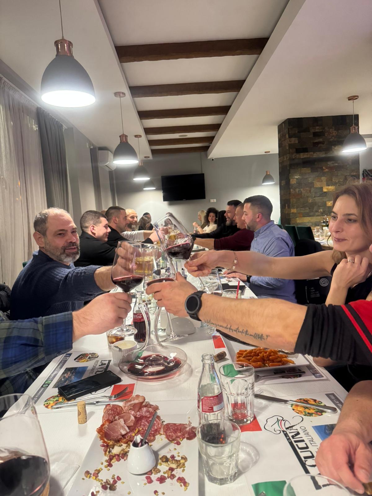 Echipa Arox Equipment, între bilanțul lui 2025 și energia unui nou început