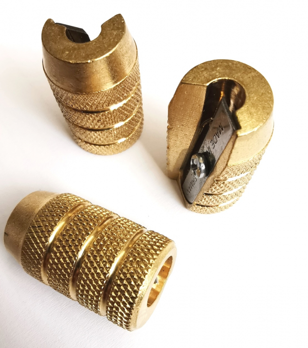 Ascutitoare Simpla din Alama Grenade, M+R [4]