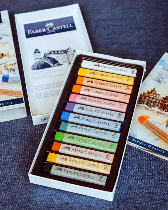 Cutie Creioane Pastel Soft 12 culori Faber-Castell [3]