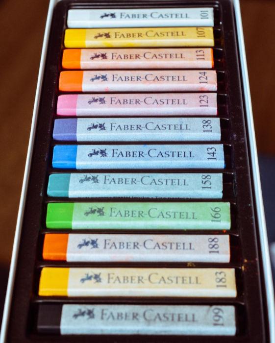 Cutie Creioane Pastel Soft 12 culori Faber-Castell [4]