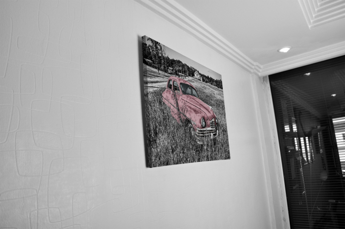 Tablou Canvas - Old car Pink [5]