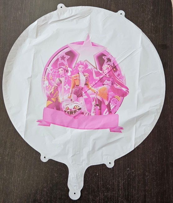 Balon rotund alb personalizabil Huntrix 45 cm [2]