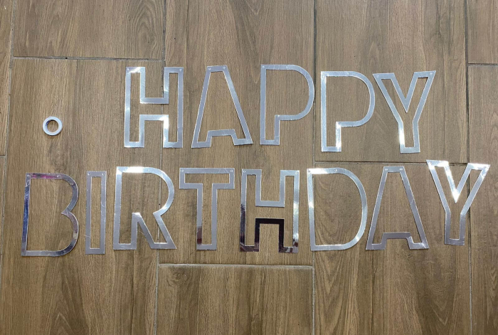 Banner Happy Birthday contur argintiu 16.5 x 11.5 cm [2]