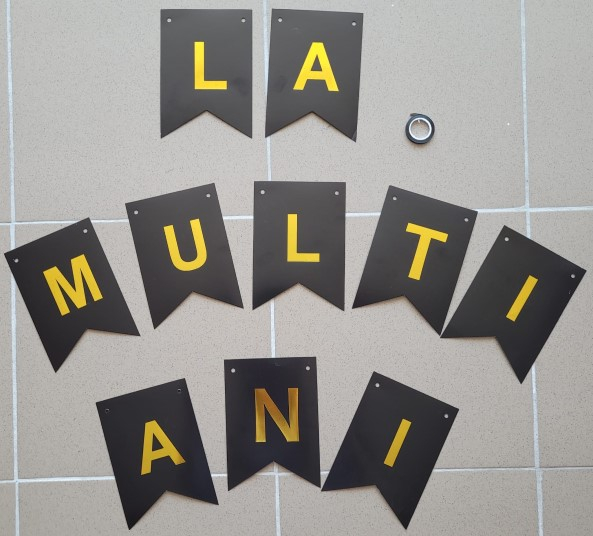 Banner La multi ani carton negru [2]