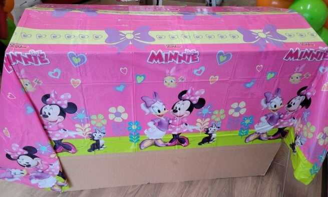 Fata de masa plastic Minnie Mouse 120 * 180 cm [3]