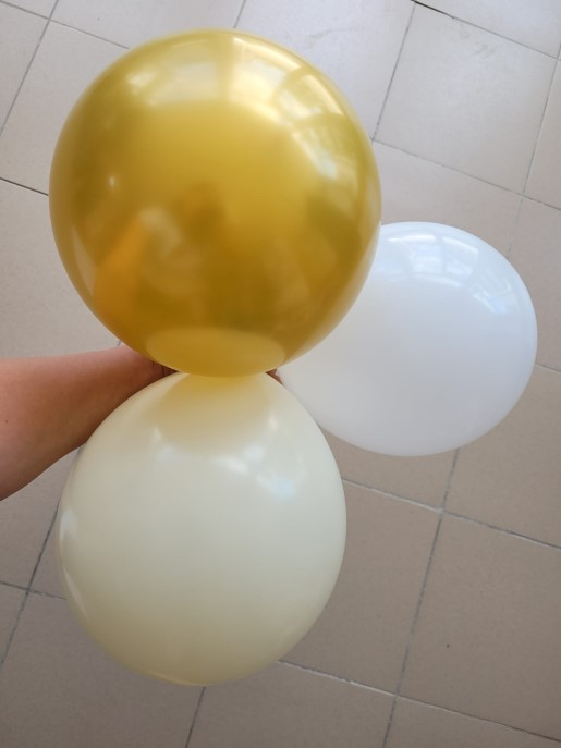 Kit arcada baloane DIY alb si auriu 90 buc [5]