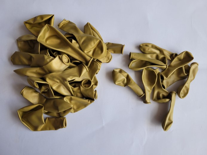 Kit arcada baloane DIY alb si auriu 90 buc [3]