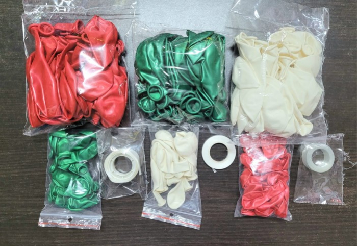 Kit arcada baloane tematica Craciun 138 buc [2]
