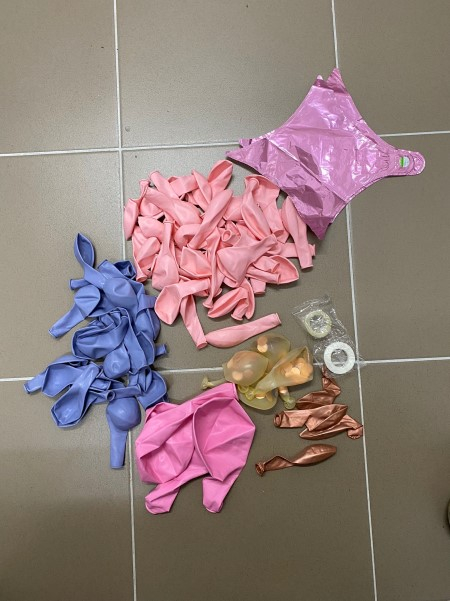 Kit arcada roz cu La multi ani auriu 85 buc [2]