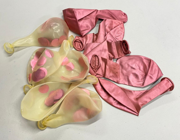 Set 10 baloane transparente cu confetti roz 30cm [3]