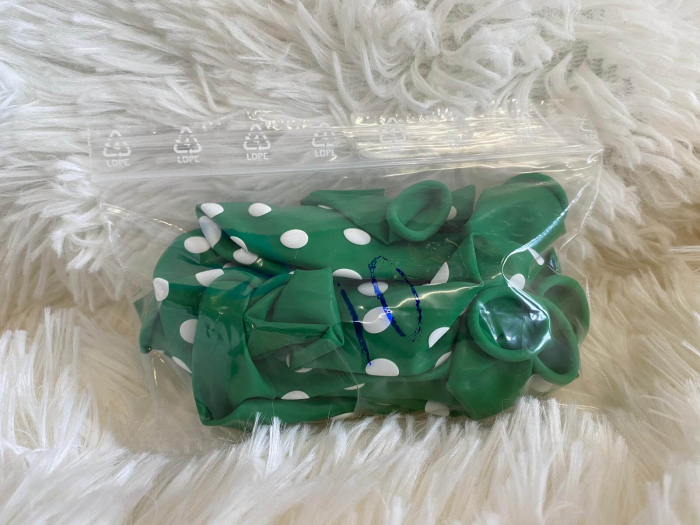 Set 10 baloane latex verde cu buline albe 30cm [3]