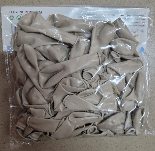 Set 100 baloane latex alb nisip 13 cm [6]
