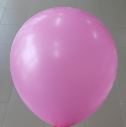 Set 100 baloane latex roz deschis aprins 13 cm [2]